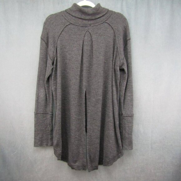 Free People We The Free Gray Split Back Turtleneck Tunic Top Size L Long Sleeve - Picture 5 of 10